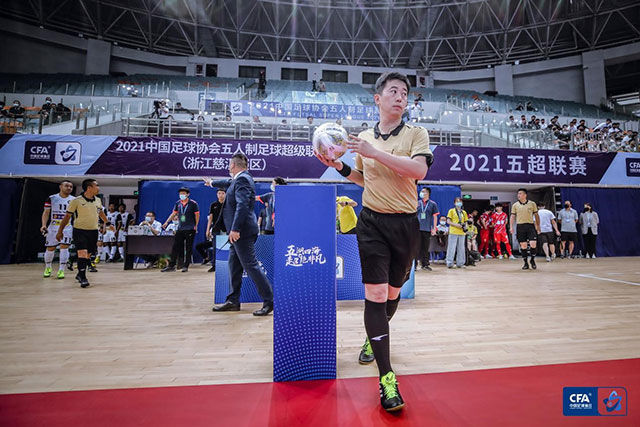 博主评论C罗退训事件：五年前退役他会更伟大